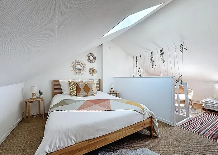Le Cosy Marnais, Centre Ville, Vue Cathedrale